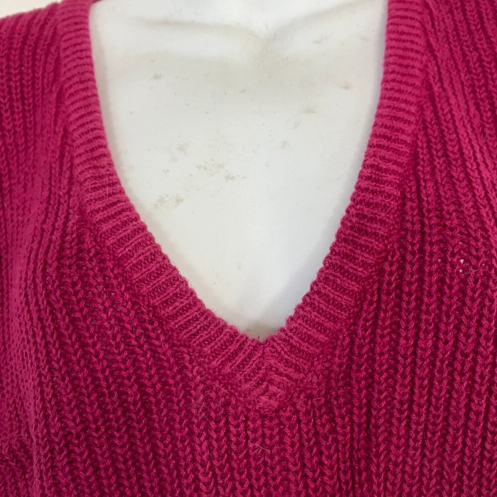 Oversize Red Sweater Vest Size Large Petite EUC - Picture 2 of 3